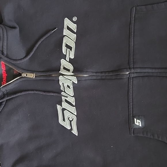 Snap-on hoddie - Picture 2 of 7